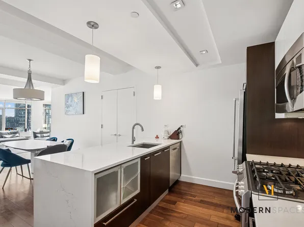 50-09 2nd Street image 2 of 14