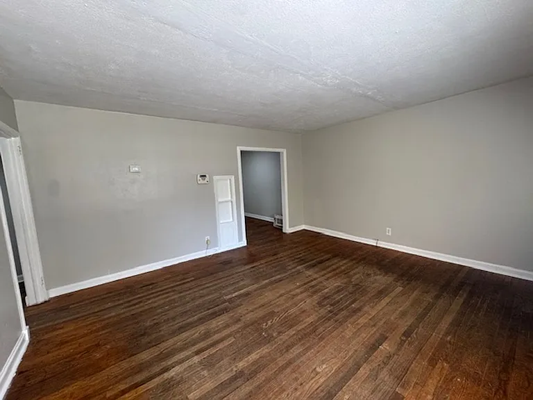 319 Olivia Ct — Photo 7