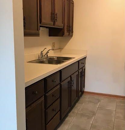3rd image of 1005 Quail Dr APT 208
