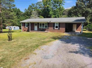 112 Bell Dr, Simpsonville, SC 29681