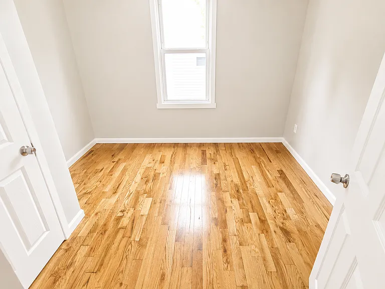 658 S 19th St #2 — Photo 3