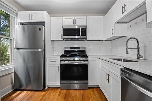 35 Oak Ave #2 — Photo 7