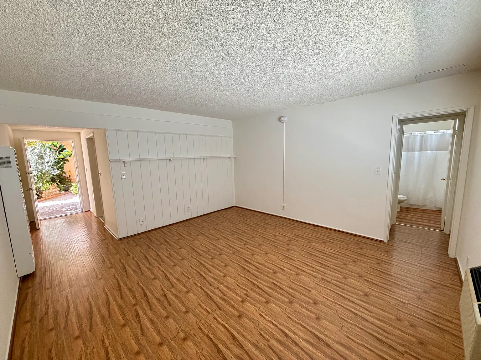 Studio, 340 sqft, $1,450 — Photo 1