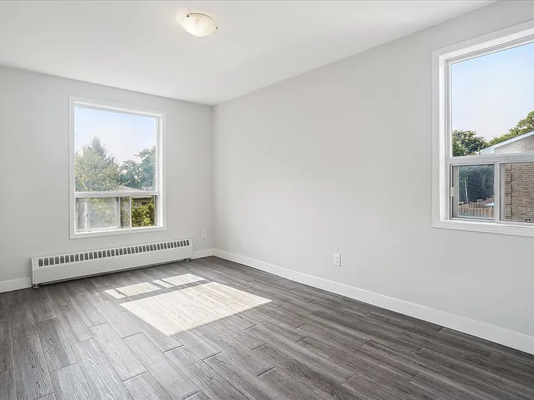 1420 Tyandaga Park Dr — Photo 9