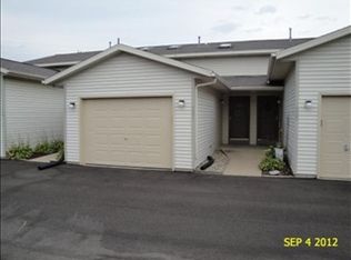 121 White Tail Dr, Sun Prairie, WI 53590
