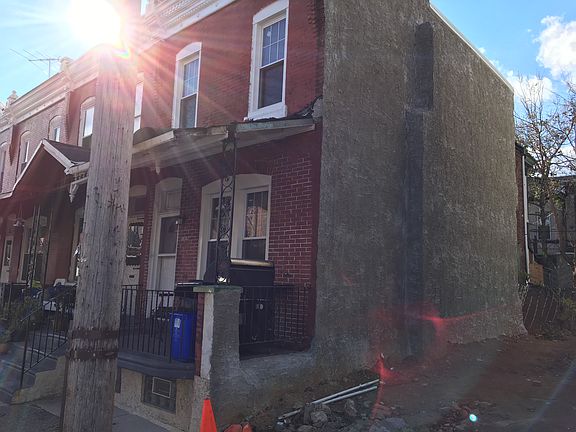5th image of 1034 N Pallas St