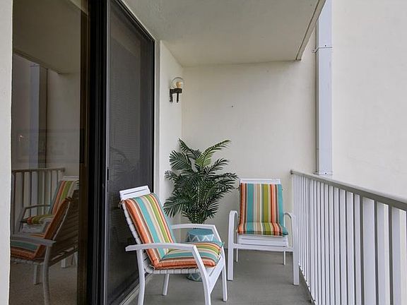 3rd image of 200 Woodette Dr APT 501A