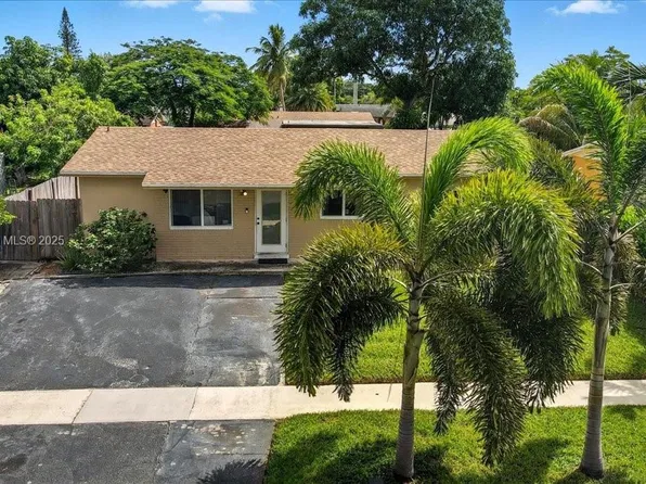 514 SW 72nd Ter, Pompano Beach, FL 33068