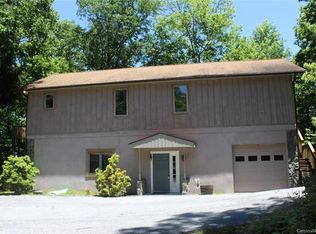 903 E Fork Rd, Brevard, NC 28712