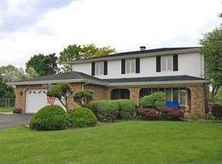 9102 Doral Ln, Orland Park, IL 60462