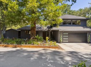 340 Canyon Dr, Portola Valley, CA 94028