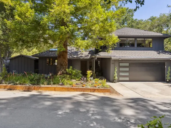 340 Canyon Dr, Portola Valley, CA 94028