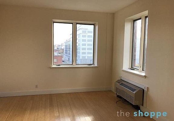 4th image of 467 Vanderbilt Ave #3B