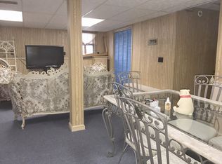 11 Deepfield Rd, Springfield, MA 01118