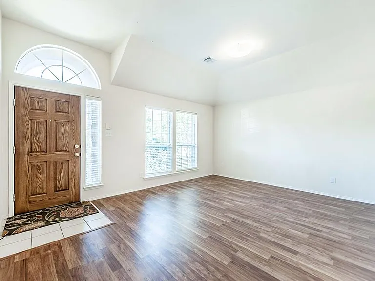 2424 Brycewood Ln — Photo 24