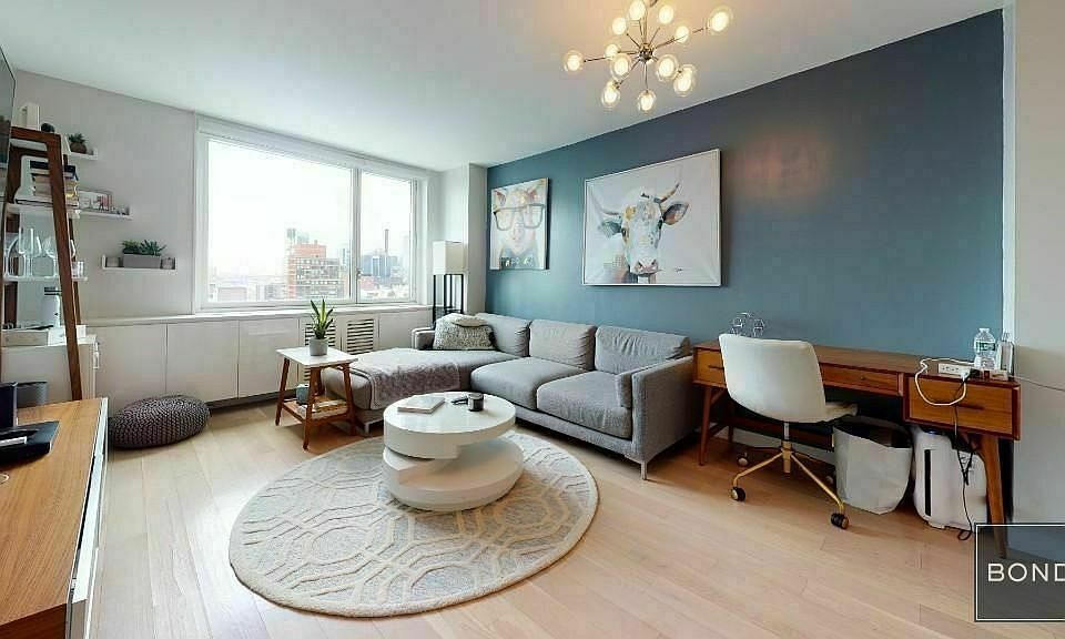 1st image of 301 W 53rd St #16D1