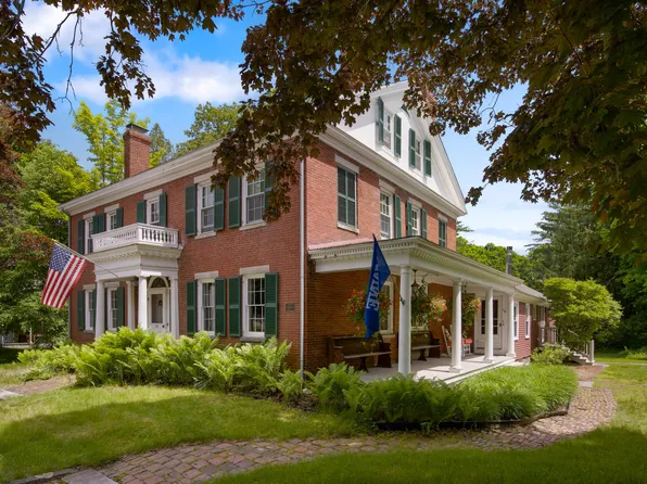 114 Main Street, Orono, ME 04473