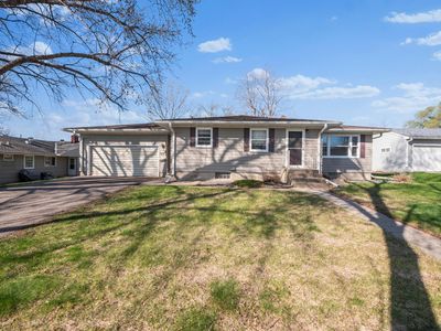 116 S California Ave, Morris, MN, 56267