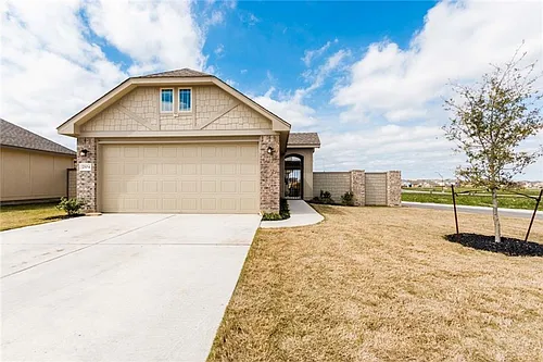 2104 Pindos Pony Way Photo 1