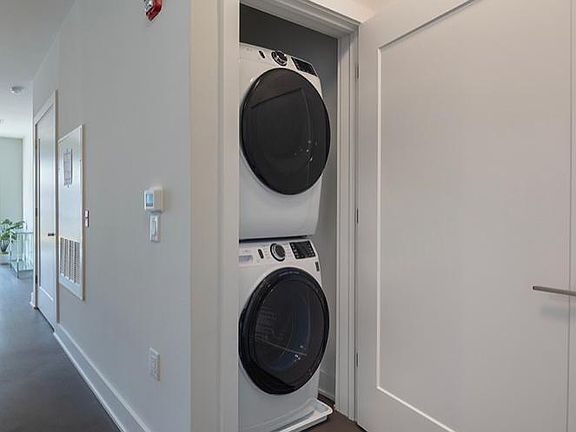 5th image of 21 Davenport St #Szbeegkks