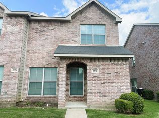 2372 Calendar Ct, Grand Prairie, TX 75050