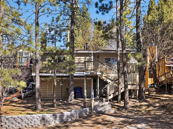 2nd image of 42792 Conifer Dr