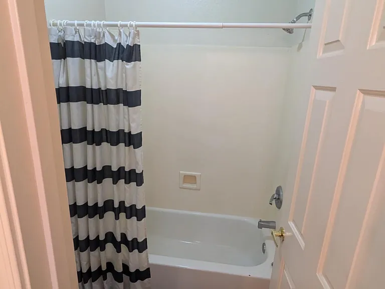 1445 E Broadway Rd #122 — Photo 29