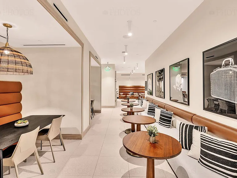 Building's Lounge