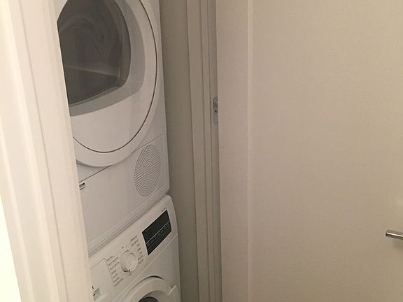 5th image of 182 Columbus Ave APT 4FN