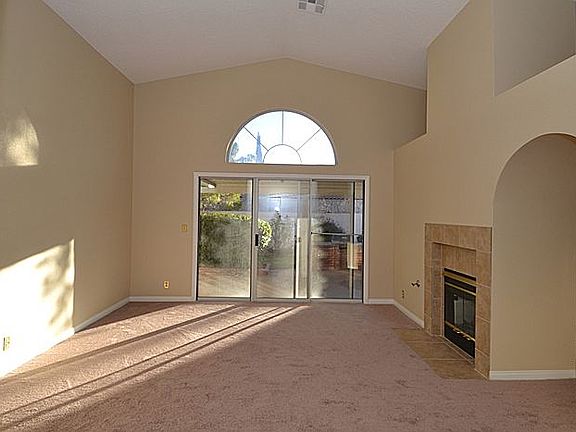 3rd image of 2720 Beachside Ct