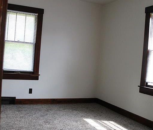 4th image of 1112 Emery Street #2