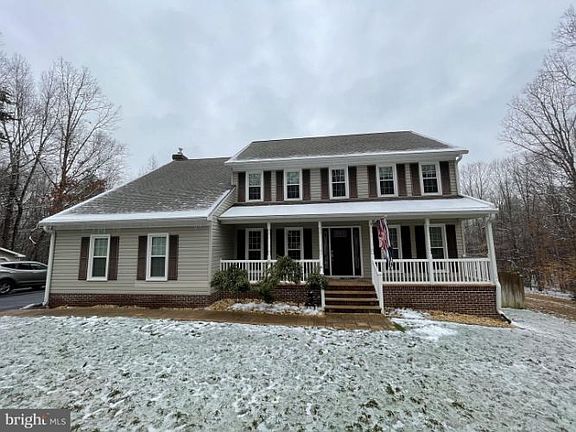 2nd image of 31 Nottingham Dr