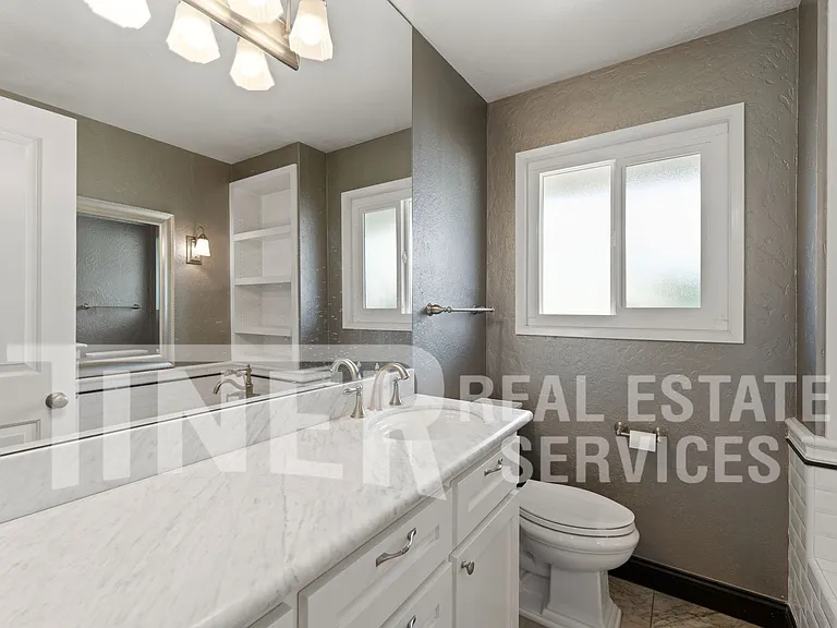 8 Saratoga Cir — Photo 19
