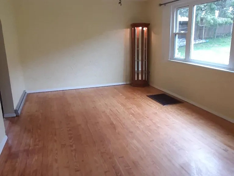 121 McKenna Ln — Photo 13