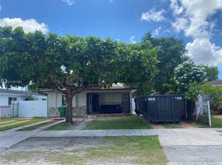 3333 SW 88th Pl, Miami, FL 33165