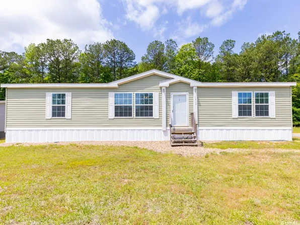 1317 Madeline Cir, Haskell, AR 72015