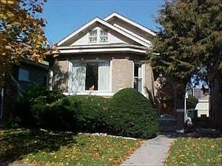 1st image of 6136 W Cornelia Ave