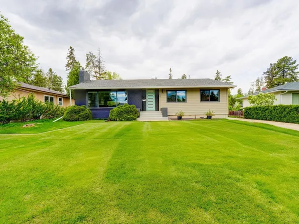 7920 119th St NW, Edmonton, AB T6G 2L4