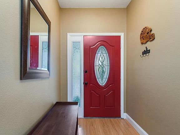 3rd image of 7908 Waldorf Ct