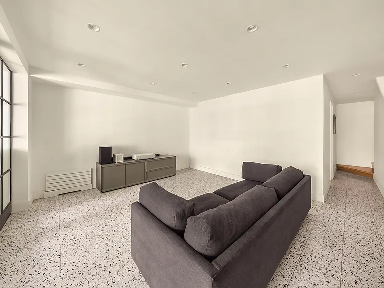 45 Rutland Rd #Townhouse 1 — Photo 23