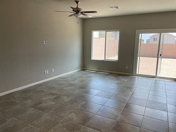3rd image of 8244 Selenite St