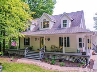 7731 Sparling Rd, Wales, MI 48027