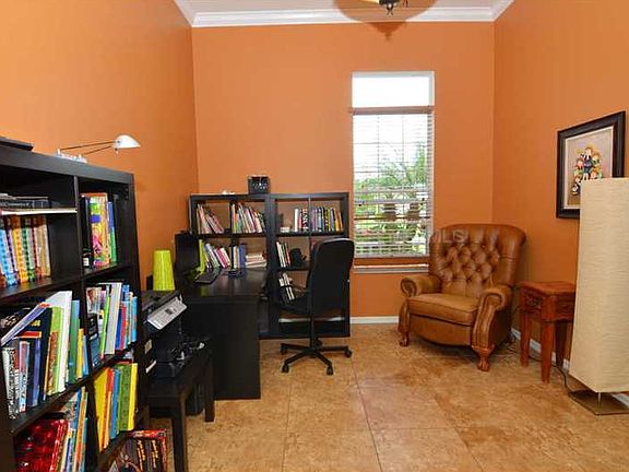 4th image of 2936 Majestic Isle Dr