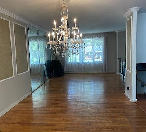 4th image of 5521 Glen Ave