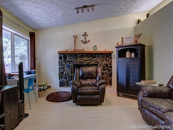 3rd image of 12334 Crested Butte Dr