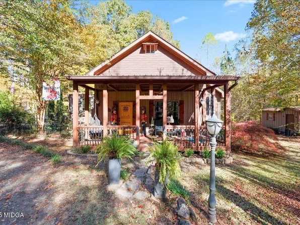 606 Morgan Rd, Juliette, GA 31046