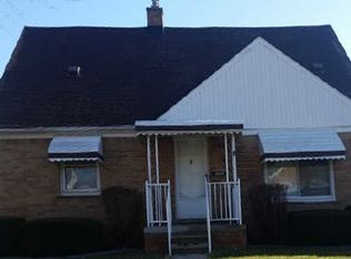 26250 Ronald St, Roseville, MI 48066