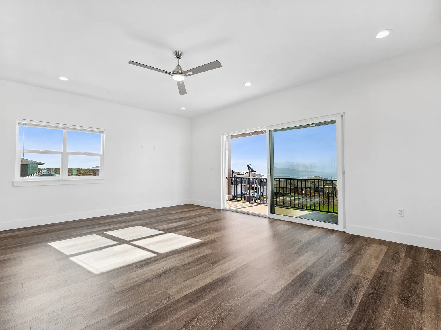 112 Oliona Street - House — Photo 4