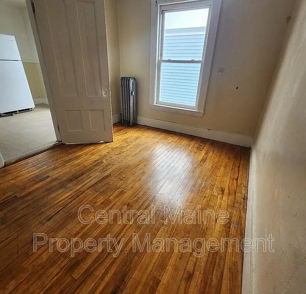 52 Hampshire St #4-2 — Photo 7