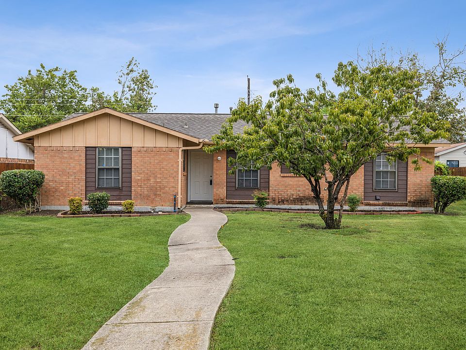 1st image of 2000 Japonica Ln